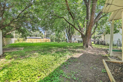 Tiny photo for 1003 S Pleasantview DR, Tuscola, IL 61953 (MLS # 12706073)