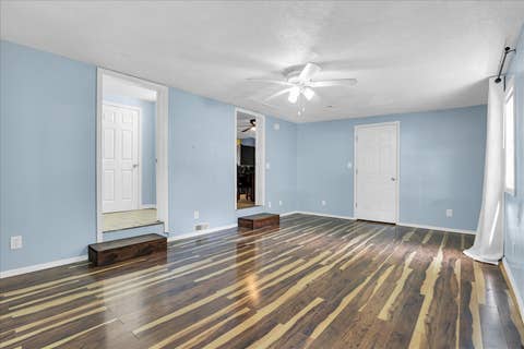 Tiny photo for 1003 S Pleasantview DR, Tuscola, IL 61953 (MLS # 12706073)