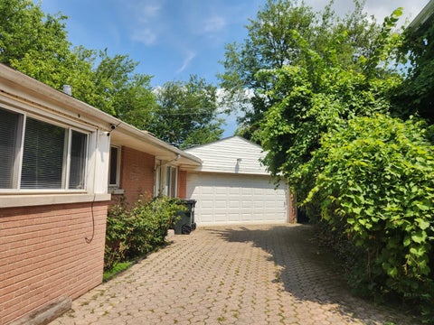 Tiny photo for 6647 N Lawndale Avenue, Lincolnwood, IL 60712 (MLS # 12714182)