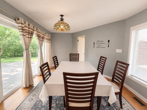 Tiny photo for 6647 N Lawndale Avenue, Lincolnwood, IL 60712 (MLS # 12714182)