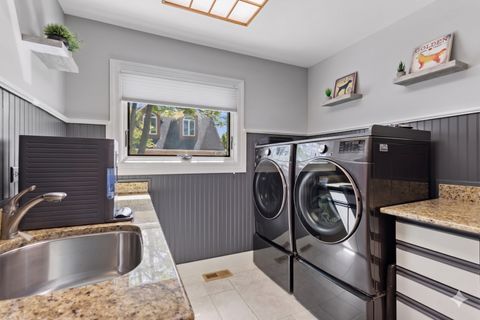 Tiny photo for 10305 W 125th Street, Palos Park, IL 60464 (MLS # 12627460)