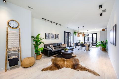 Tiny photo for 2135 W Cermak Road #2S, Chicago, IL 60608 (MLS # 12461838)