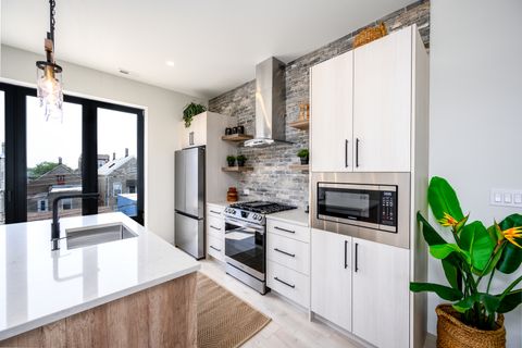 Tiny photo for 2135 W Cermak Road #2S, Chicago, IL 60608 (MLS # 12461838)