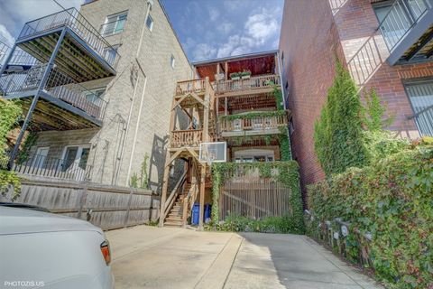 Tiny photo for 3758 N Fremont Street #2, Chicago, IL 60613 (MLS # 12479695)