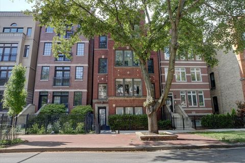 Photo of 3758 N Fremont Street #2, Chicago, IL 60613 (MLS # 12479695)