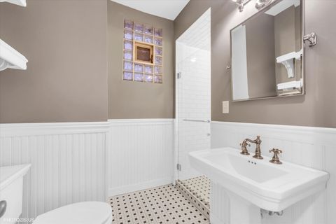 Tiny photo for 3758 N Fremont Street #2, Chicago, IL 60613 (MLS # 12479695)