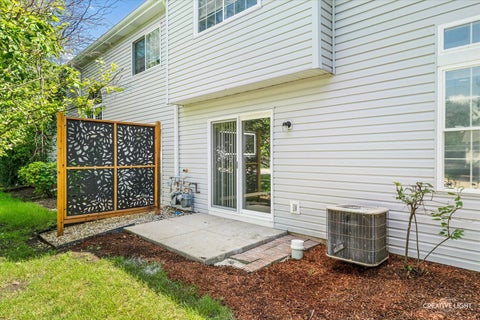 Tiny photo for 267 Abington Lane, North Aurora, IL 60542 (MLS # 12735421)