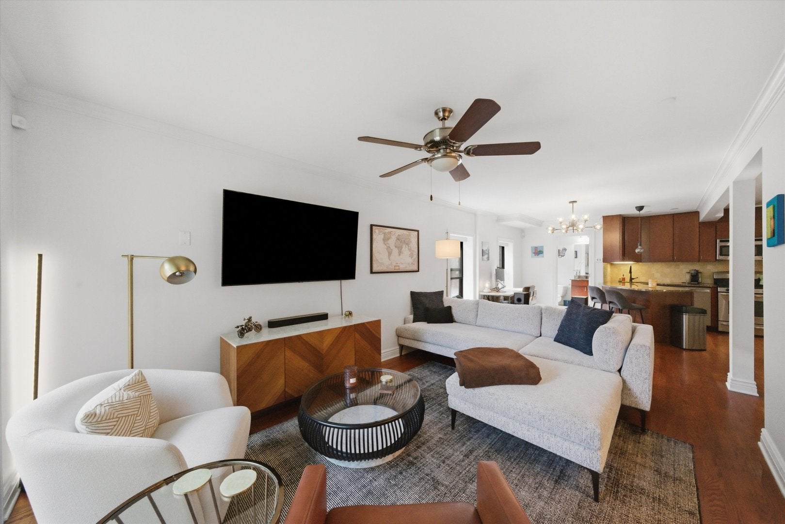 2013 W Crystal Street 1F