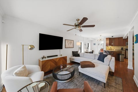 Tiny photo for 2013 W Crystal Street #1F, Chicago, IL 60622 (MLS # 12753343)