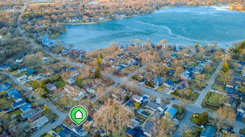 Tiny photo for 26235 N Walnut Avenue, Mundelein, IL 60060 (MLS # 12572879)