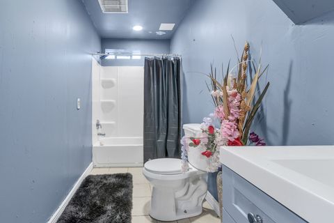 Tiny photo for 26235 N Walnut Avenue, Mundelein, IL 60060 (MLS # 12572879)