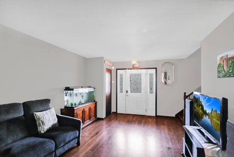 Tiny photo for 7 Woodmar Court, Streamwood, IL 60107 (MLS # 12475327)