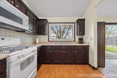 Tiny photo for 30W124 Wood Court, Warrenville, IL 60555 (MLS # 12643194)
