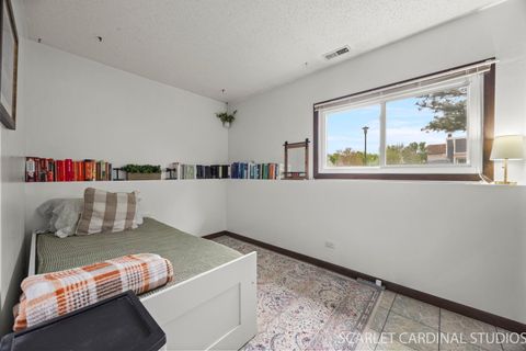 Tiny photo for 30W124 Wood Court, Warrenville, IL 60555 (MLS # 12643194)