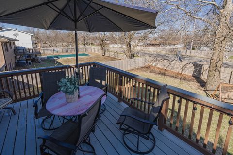 Tiny photo for 1114 Andover Street, Bloomington, IL 61704 (MLS # 12591328)