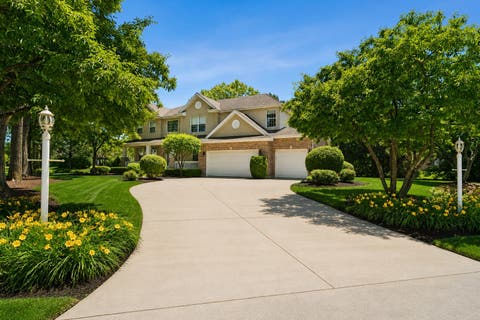 Tiny photo for 411 Periwinkle Way, Prospect Heights, IL 60070 (MLS # 12692157)