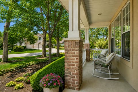 Tiny photo for 411 Periwinkle Way, Prospect Heights, IL 60070 (MLS # 12692157)