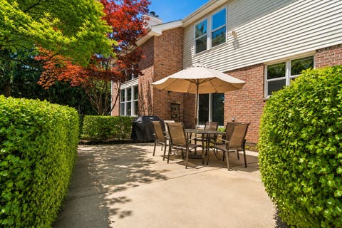 Tiny photo for 411 Periwinkle Way, Prospect Heights, IL 60070 (MLS # 12692157)