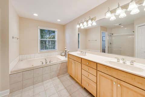 Tiny photo for 411 Periwinkle Way, Prospect Heights, IL 60070 (MLS # 12692157)