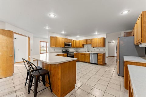 Tiny photo for 101 Red Bud Court, Mahomet, IL 61853 (MLS # 12784237)