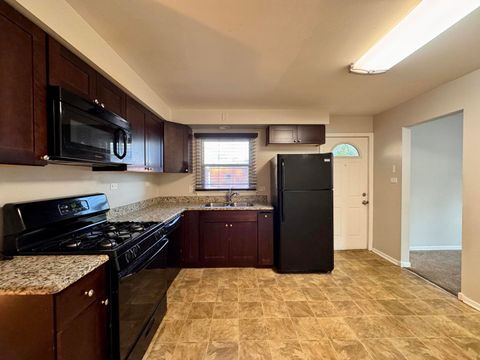 Tiny photo for 900 W Strieff Lane, Glenwood, IL 60425 (MLS # 12415668)