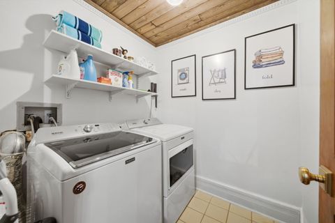 Tiny photo for 2019 N Sheffield Avenue #103, Chicago, IL 60614 (MLS # 12634238)