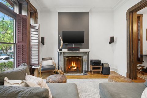 Tiny photo for 2019 N Sheffield Avenue #103, Chicago, IL 60614 (MLS # 12634238)