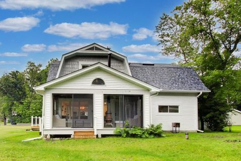 Tiny photo for 4320 Giant Oak Drive, McHenry, IL 60051 (MLS # 12689058)
