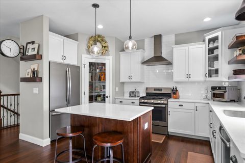 Tiny photo for 1609 Kassen Avenue, Mahomet, IL 61853 (MLS # 12601218)