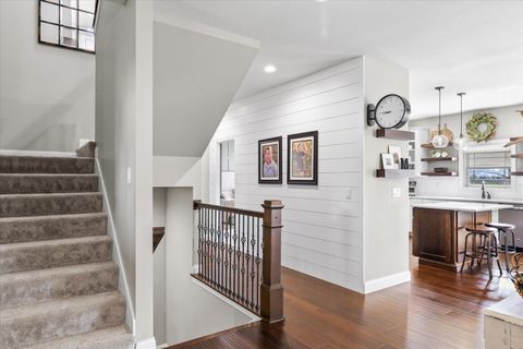 Tiny photo for 1609 Kassen Avenue, Mahomet, IL 61853 (MLS # 12601218)