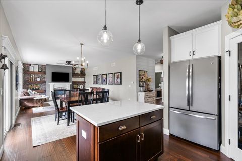 Tiny photo for 1609 Kassen Avenue, Mahomet, IL 61853 (MLS # 12601218)