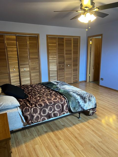 Tiny photo for 6812 Maple Court, Bridgeview, IL 60455 (MLS # 12617294)