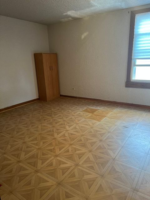 Tiny photo for 6812 Maple Court, Bridgeview, IL 60455 (MLS # 12617294)