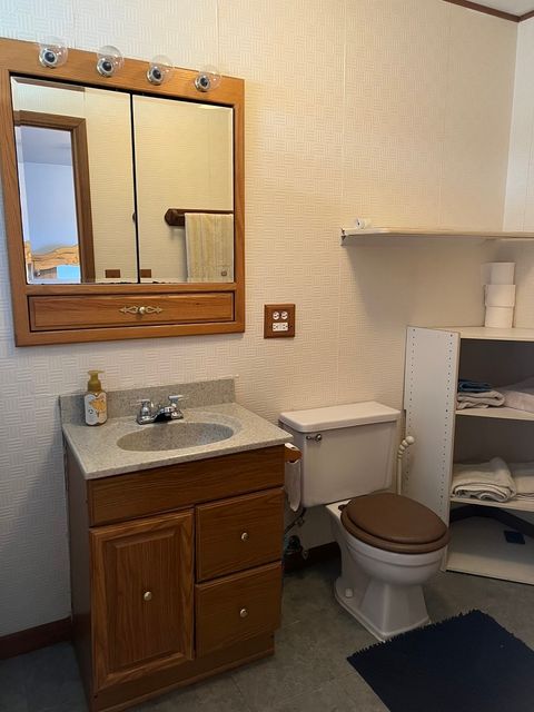 Tiny photo for 6812 Maple Court, Bridgeview, IL 60455 (MLS # 12617294)