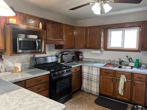 Tiny photo for 6812 Maple Court, Bridgeview, IL 60455 (MLS # 12617294)