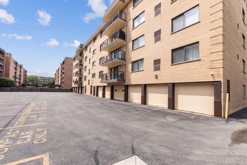 Tiny photo for 1441 E Thacker Street #304, Des Plaines, IL 60016 (MLS # 12772239)