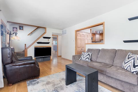 Tiny photo for 6941 Olympic Drive, Bridgeview, IL 60455 (MLS # 12726232)