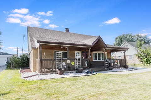 Tiny photo for 6941 Olympic Drive, Bridgeview, IL 60455 (MLS # 12726232)