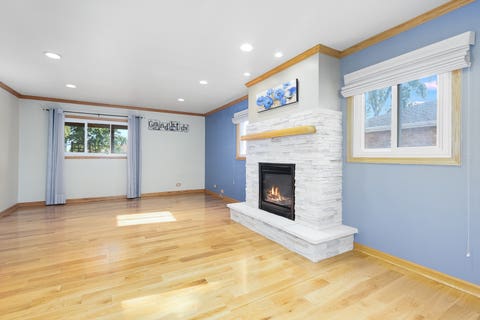 Tiny photo for 6941 Olympic Drive, Bridgeview, IL 60455 (MLS # 12726232)