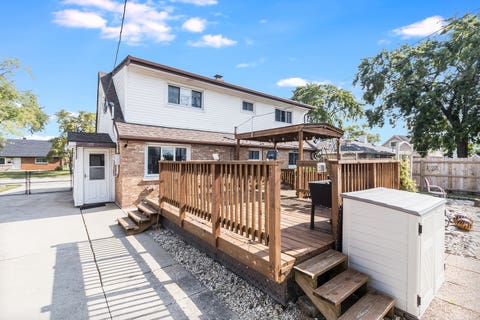 Tiny photo for 6941 Olympic Drive, Bridgeview, IL 60455 (MLS # 12726232)