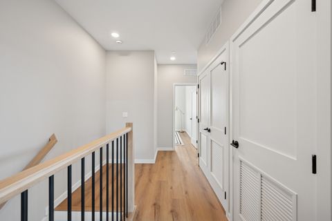 Tiny photo for 944 Beloit Avenue #4, Forest Park, IL 60130 (MLS # 12547408)