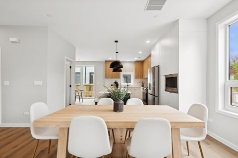 Tiny photo for 944 Beloit Avenue #4, Forest Park, IL 60130 (MLS # 12547408)