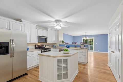 Tiny photo for 1520 QUEEN ANN Lane, Gurnee, IL 60031 (MLS # 12675123)