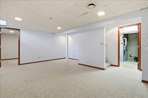 Tiny photo for 1284 Regent Drive, Mundelein, IL 60060 (MLS # 12717510)