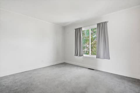 Tiny photo for 1284 Regent Drive, Mundelein, IL 60060 (MLS # 12717510)