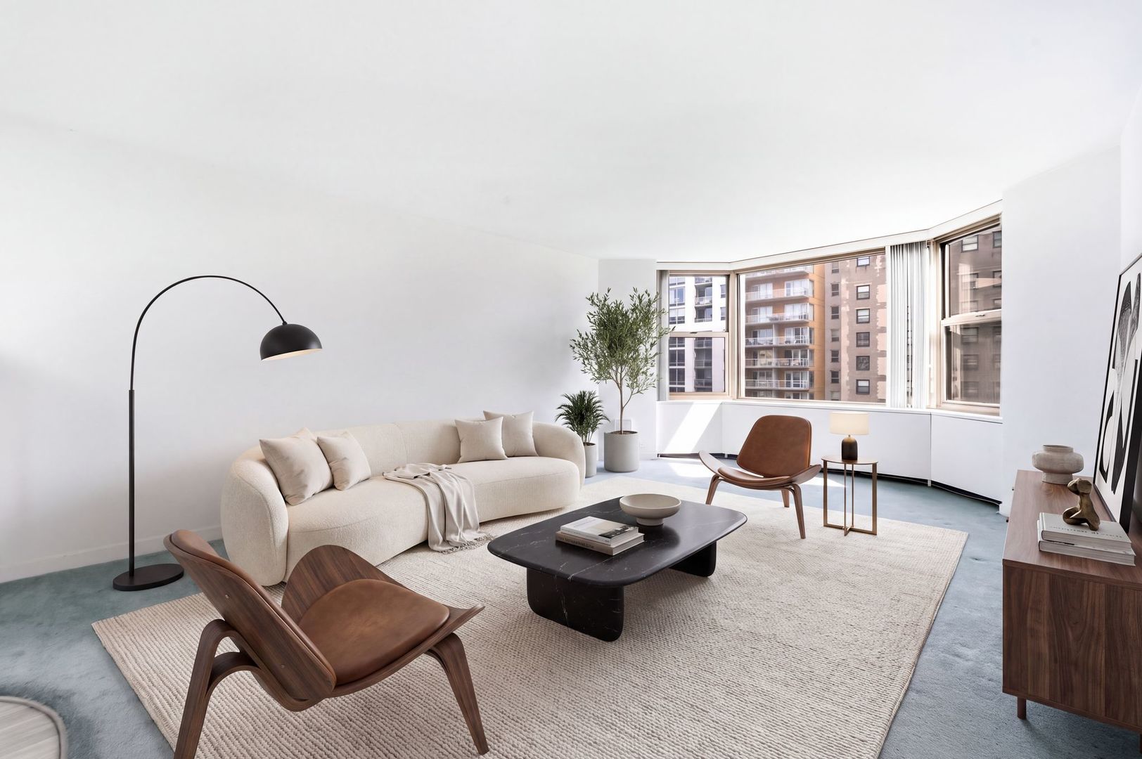 535 N Michigan Avenue 2305