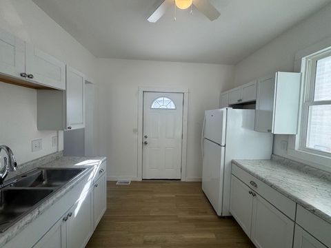 Tiny photo for 721 S 6th Street, Clinton, IA 52732 (MLS # 12596560)