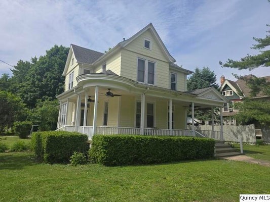 210 MAIN ST, CARTHAGE, IL 62321 - Image ffed3ca32ed00517b86dfe0ac6d07388/3810152872