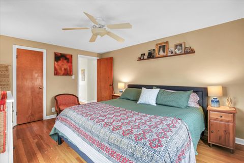 Tiny photo for 1401 W Healey Street, Champaign, IL 61821 (MLS # 12535908)