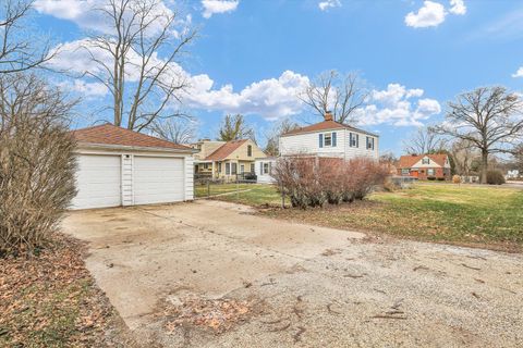 Tiny photo for 1401 W Healey Street, Champaign, IL 61821 (MLS # 12535908)